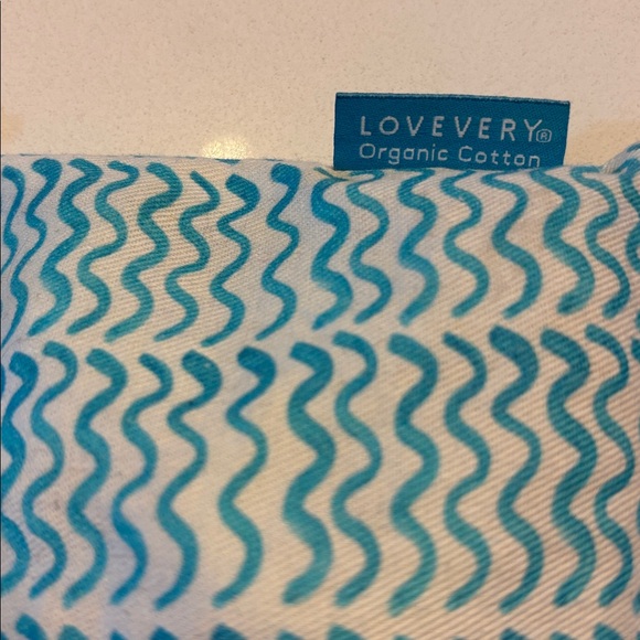 Lovevery threadable bead set - Picture 2 of 2